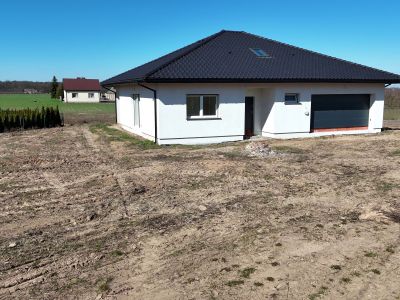 Nowoczesny i wygodny dom w spokojnej okolicy - Biele (gm. Sompolno)